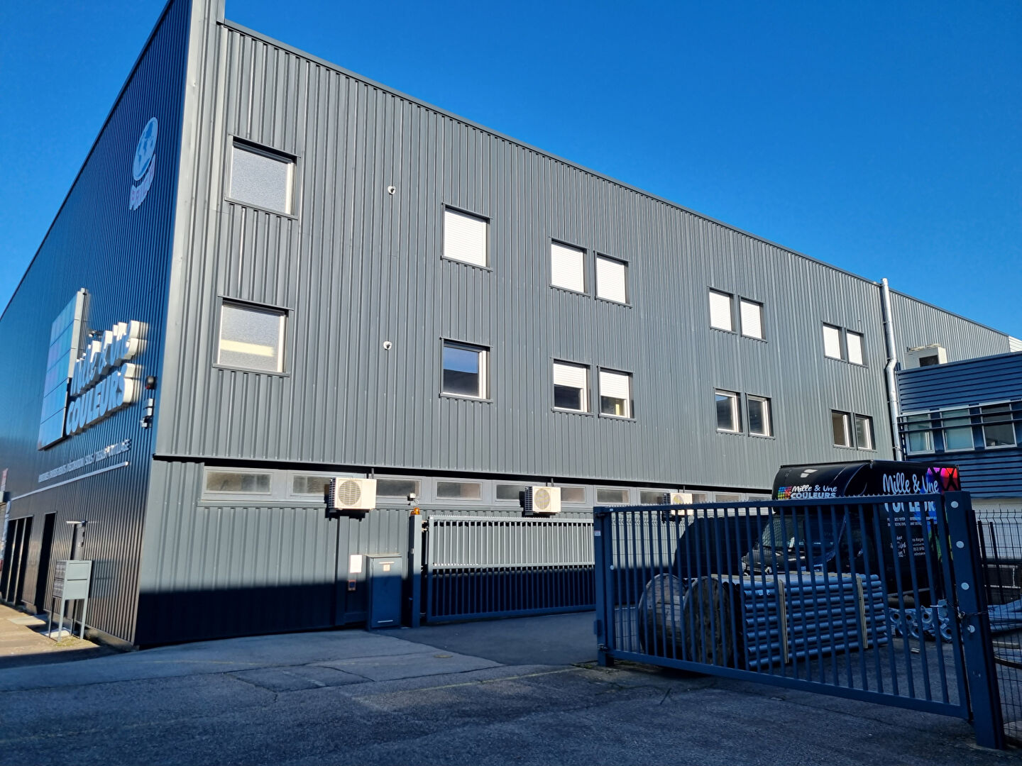 Sainte Marguerite local professionnel \u00e0 usage de bureaux de 240 m\u00b2