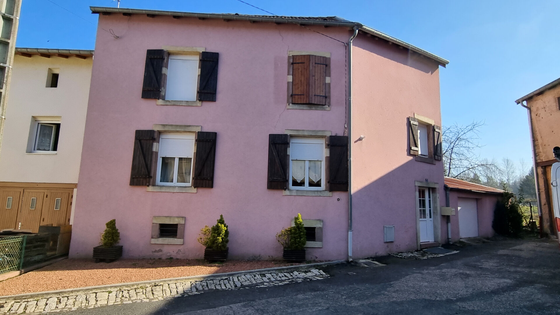 Maison de ville Badonviller 5 pi\u00e8ce(s) 85 m2