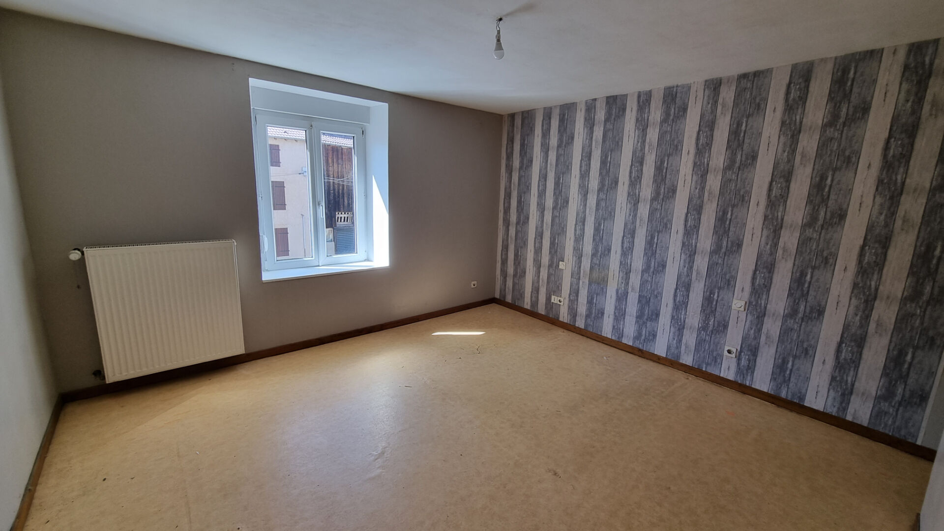 Maison de ville Badonviller 5 pi\u00e8ce(s) 85 m2 9\/16