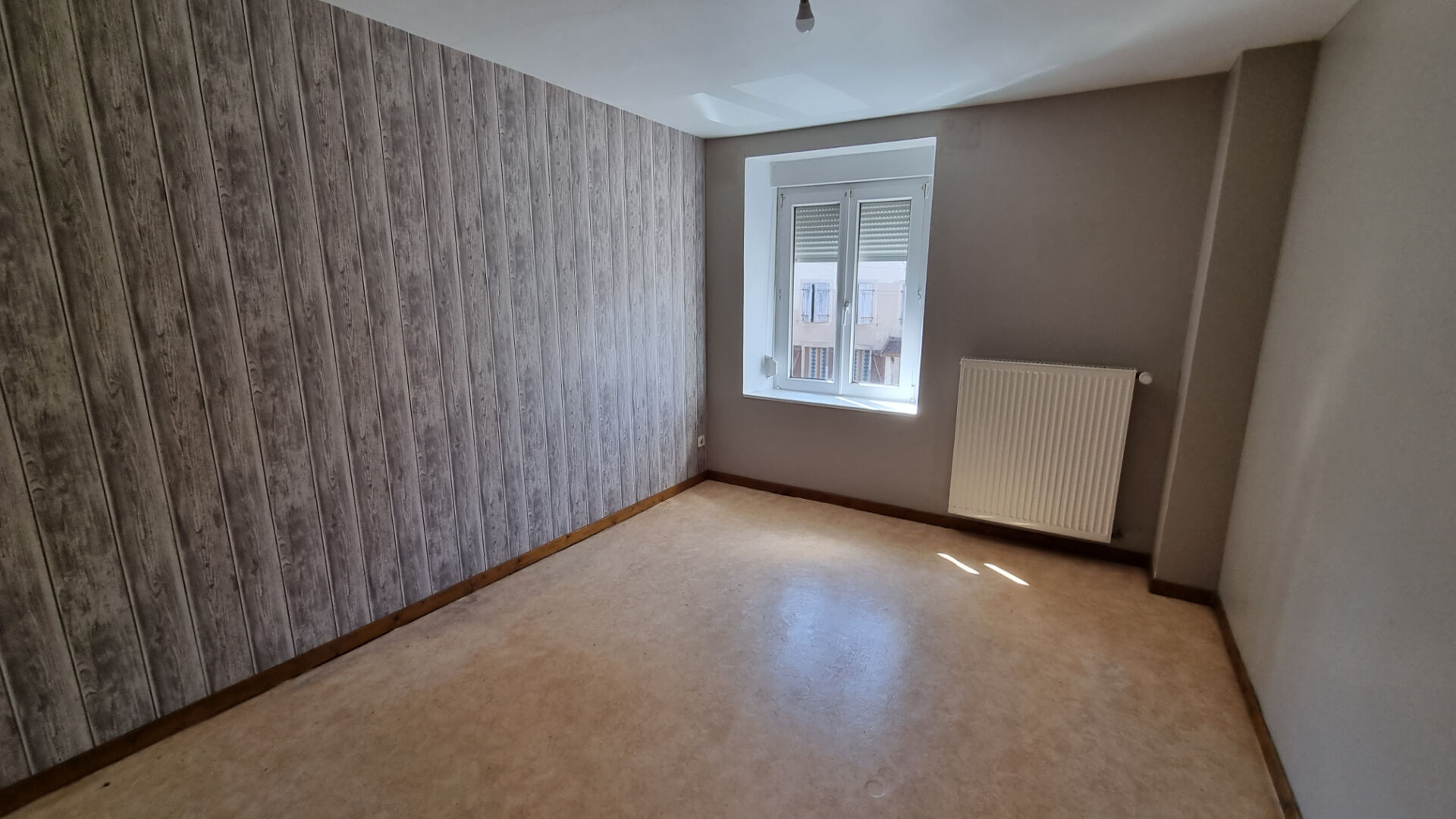 Maison de ville Badonviller 5 pi\u00e8ce(s) 85 m2 12\/16
